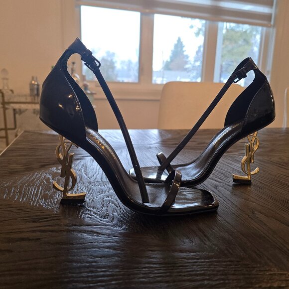 Saint Laurent Opyum Shoes - Saint Laurent Opyum Heels – Black Patent Leather – Size 37 – Authentic